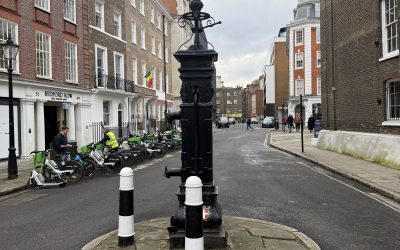 Bedford Row Street Pump